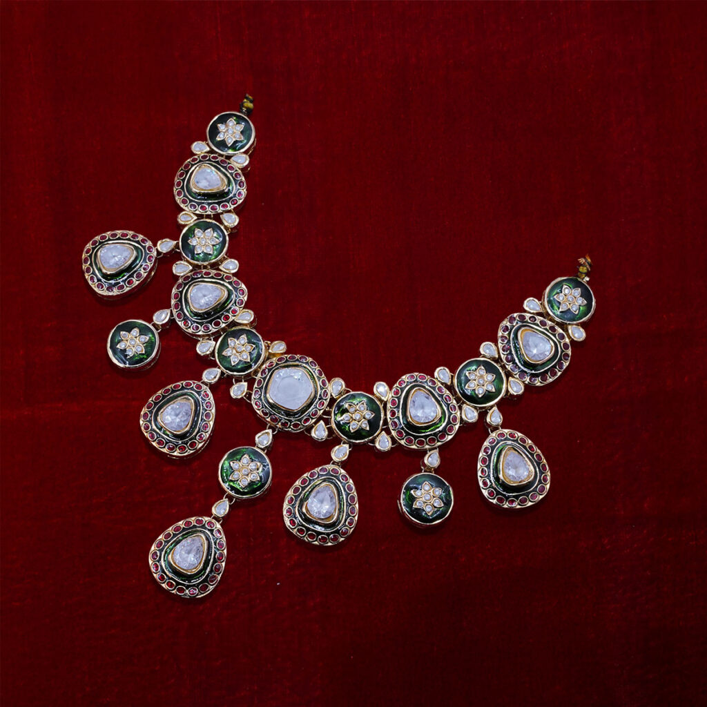 Virsa kundan neckpiece Tilt
